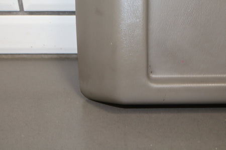 2005-2007 Hummer H2- Console Lid Wheat 89042128
