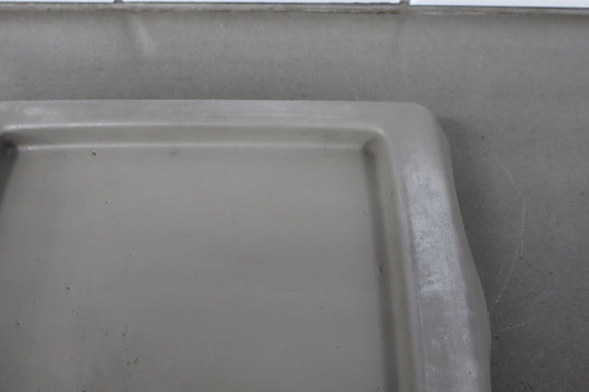 2005 - 2007 Hummer H2 - Console Lid Wheat 89042128