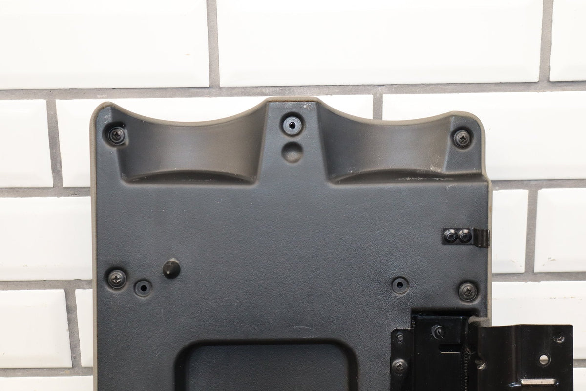 2005-2007 Hummer H2 - Console Lid Wheat 89042128