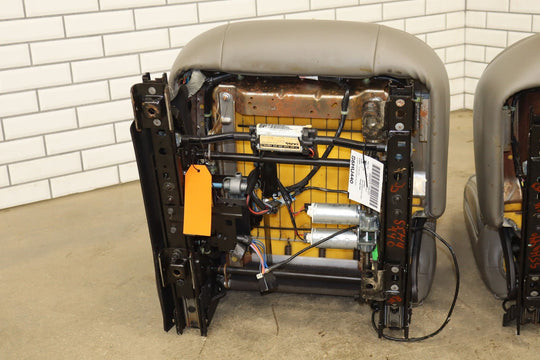 2005 - 2007 Hummer H2 Left & Right Leather Front Power/Heated Seats