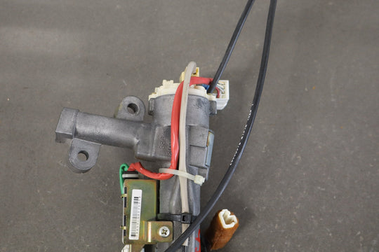 2005 - 2007 Toyota Sequoia Ignition Switch W/ Module OEM