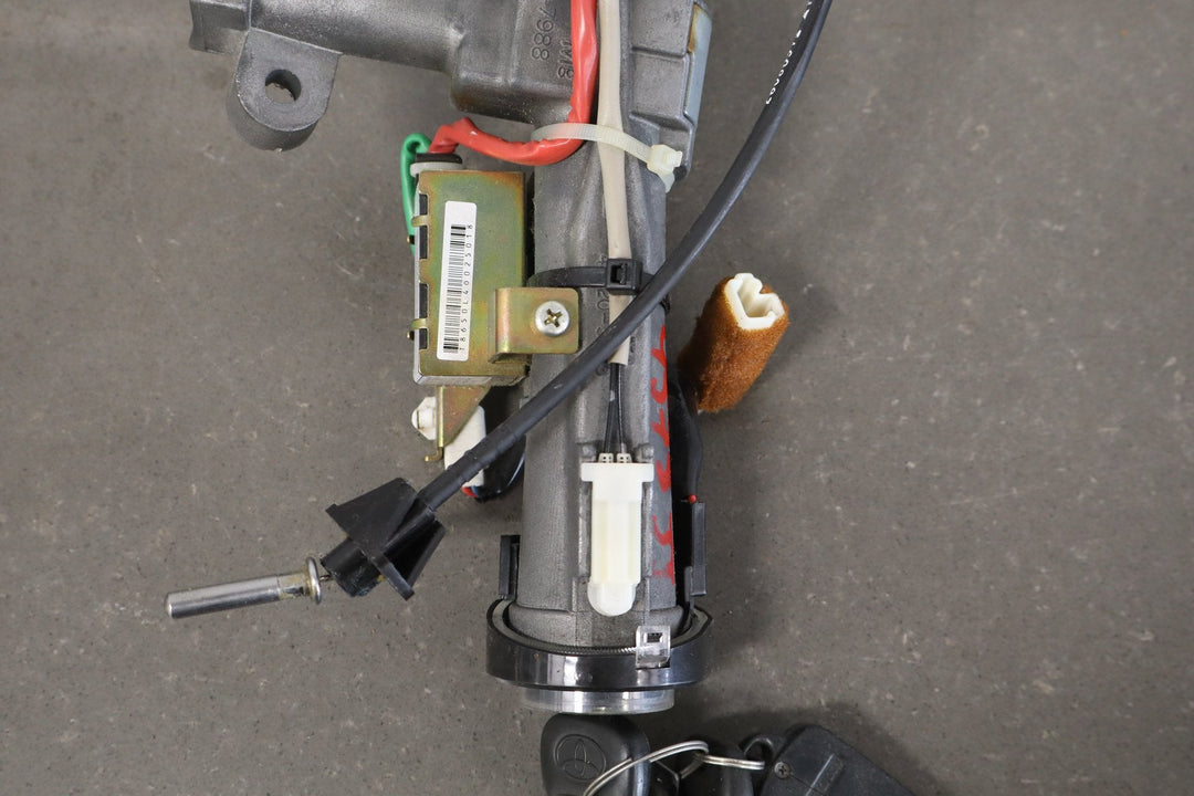 2005 - 2007 Toyota Sequoia Ignition Switch W/ Module OEM