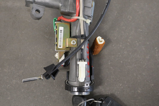 2005 - 2007 Toyota Sequoia Ignition Switch W/ Module OEM