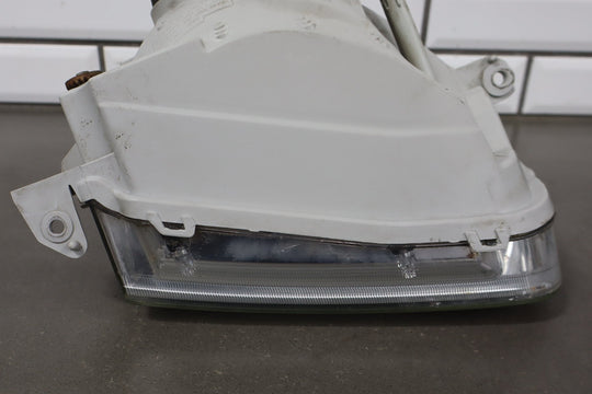 2005 - 2007 Toyota Sequoia Left Headlamp