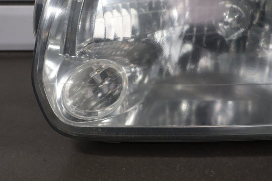 2005 - 2007 Toyota Sequoia Left Headlamp