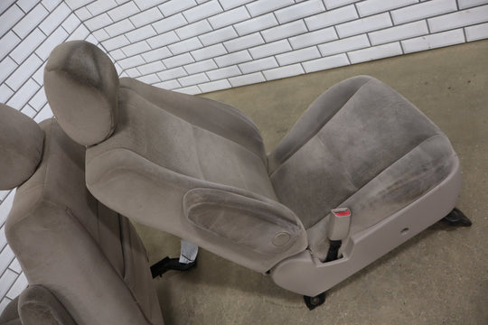 2005 - 2007 Toyota Sequoia Pair Cloth Front Seats OEM Taupe
