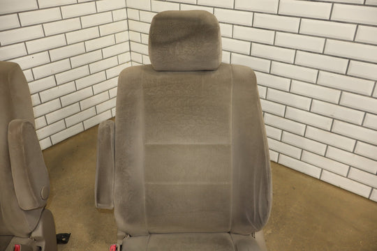 2005 - 2007 Toyota Sequoia Pair Cloth Front Seats OEM Taupe