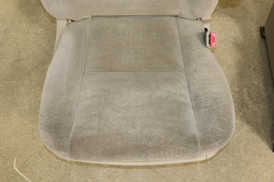 2005 - 2007 Toyota Sequoia Pair Cloth Front Seats OEM Taupe