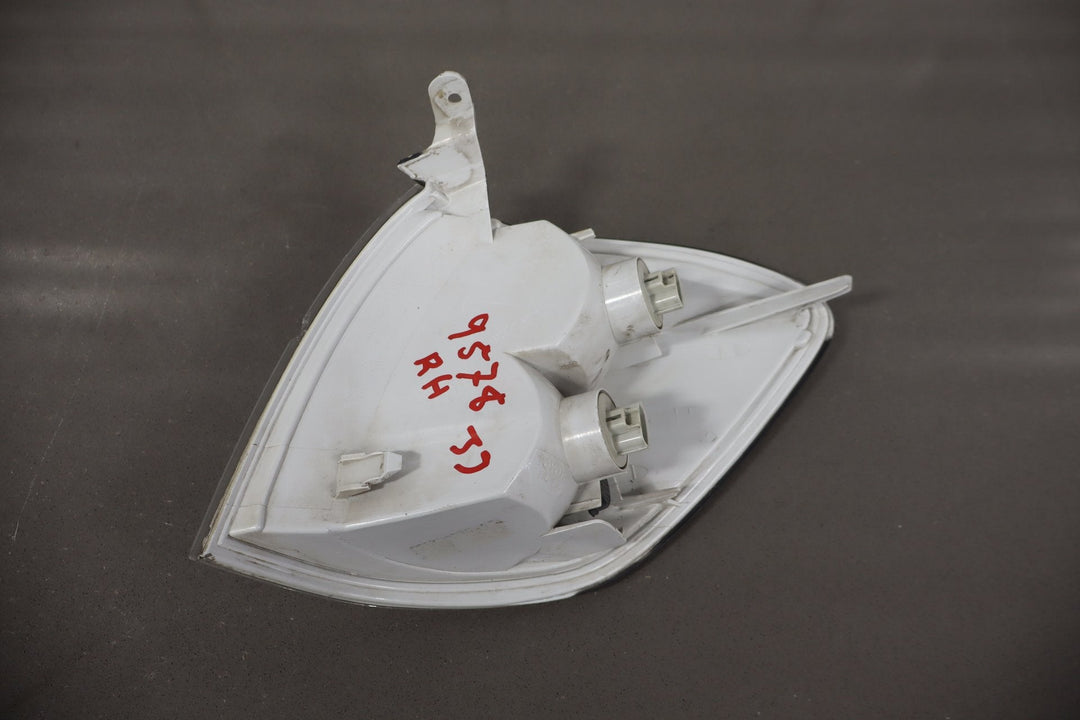 2005 - 2007 Toyota Sequoia Right Front Lamp OEM