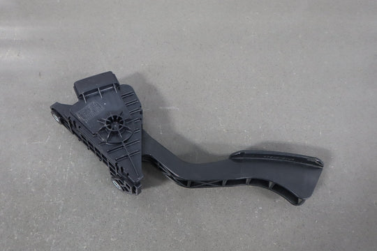 2005 - 2007 Toyota Sequoia Throttle Accelerator Pedal OEM