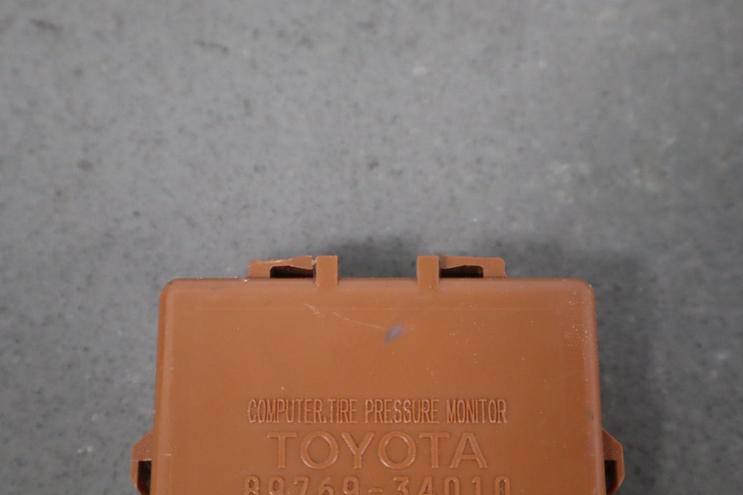 2005 - 2007 Toyota Sequoia - Tire Pressure Monitoring Control Module PN: 8976934010