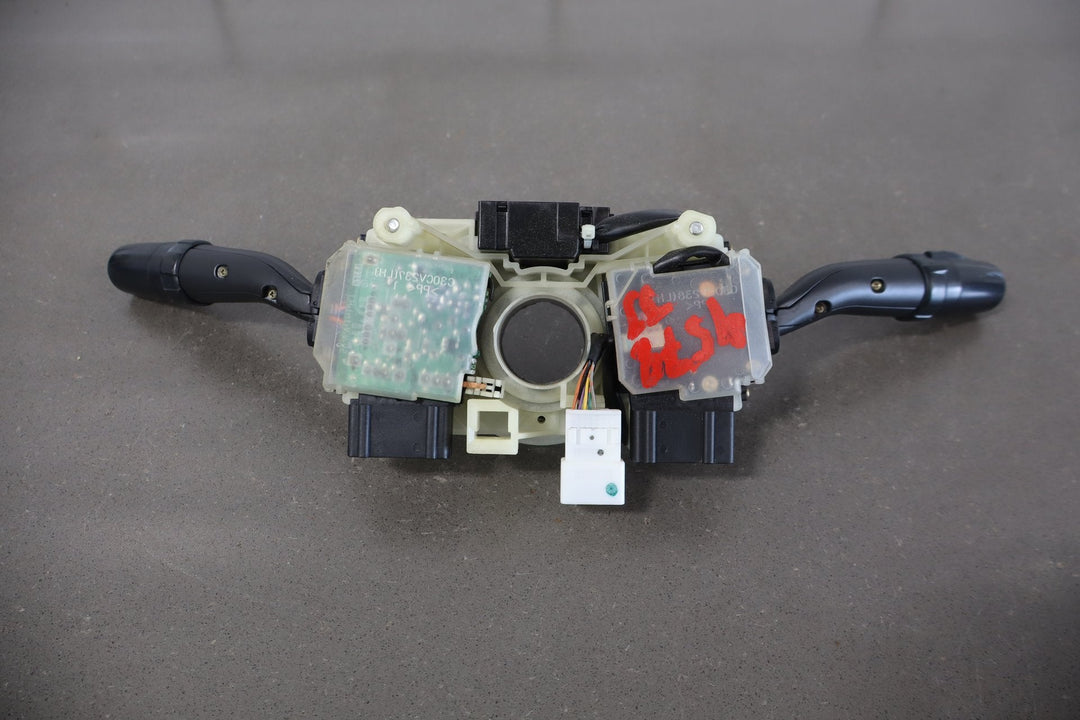 2005 - 2007 Toyota Sequoia Wiper Turn Signal Combination Switch OEM