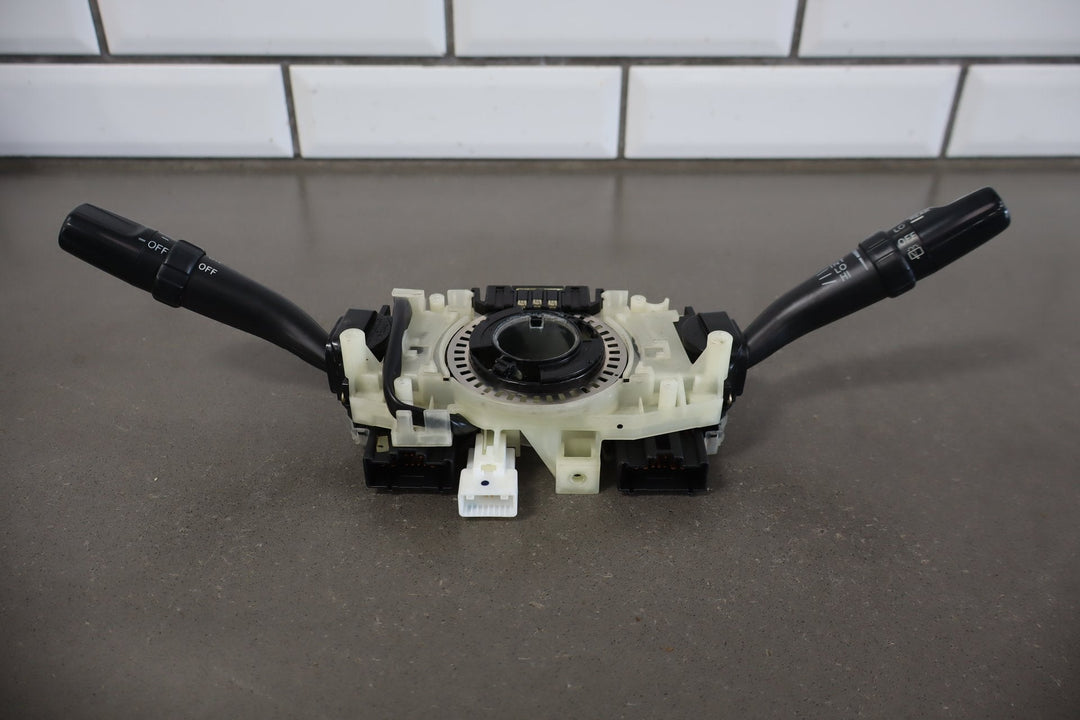 2005 - 2007 Toyota Sequoia Wiper Turn Signal Combination Switch OEM