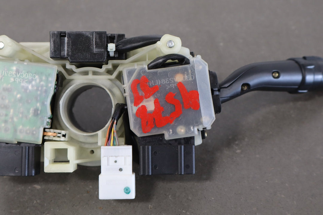 2005 - 2007 Toyota Sequoia Wiper Turn Signal Combination Switch OEM