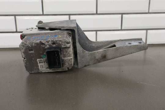 2005 - 2008 C6 Corvette ABS Anti Lock Brake Pump Module & Bracket