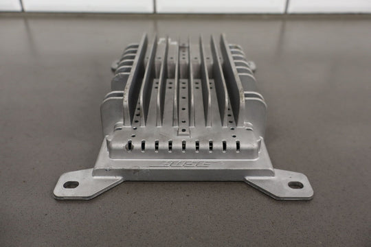 2005 - 2008 C6 Corvette Coupe OEM Radio Amplifier (7 Speaker Bose System)