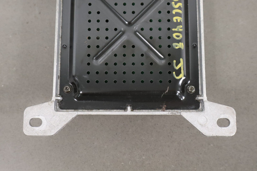 2005 - 2008 C6 Corvette Coupe OEM Radio Amplifier (7 Speaker Bose System)