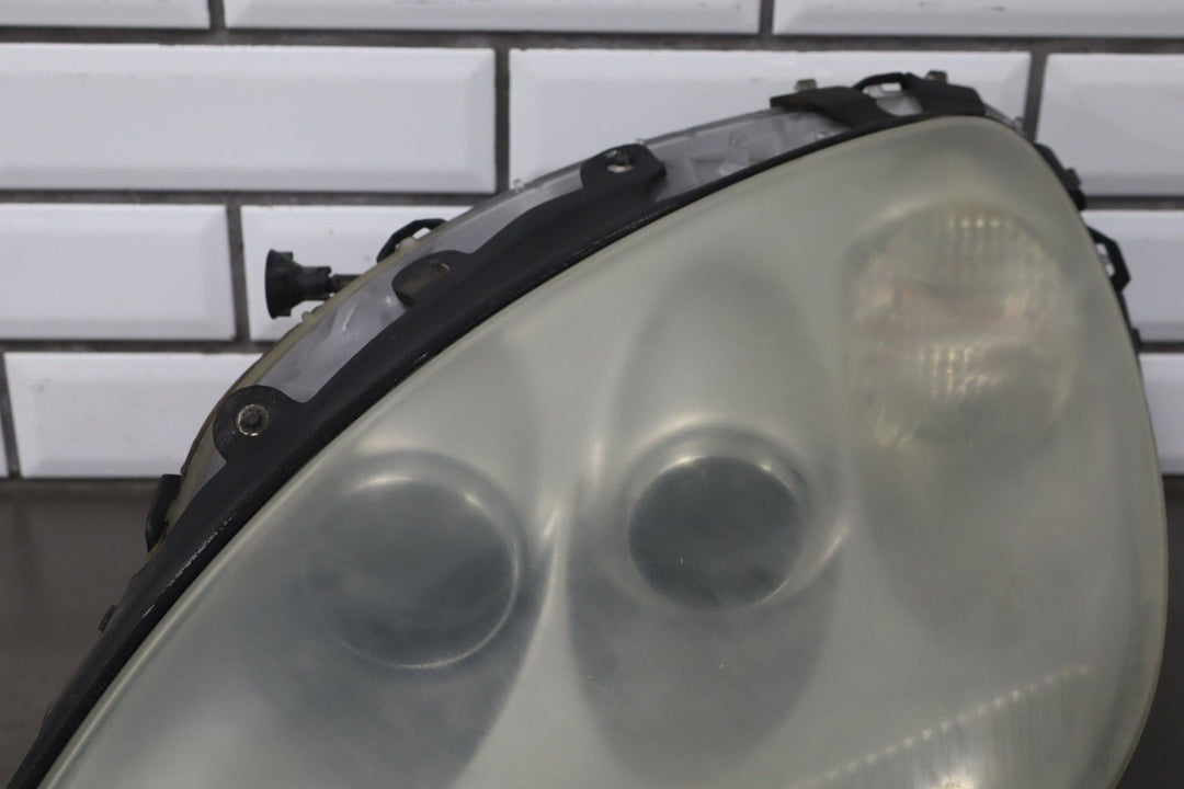 2005 - 2008 Chevrolet Corvette Base Left Headlamp 25867779 *Hazy*