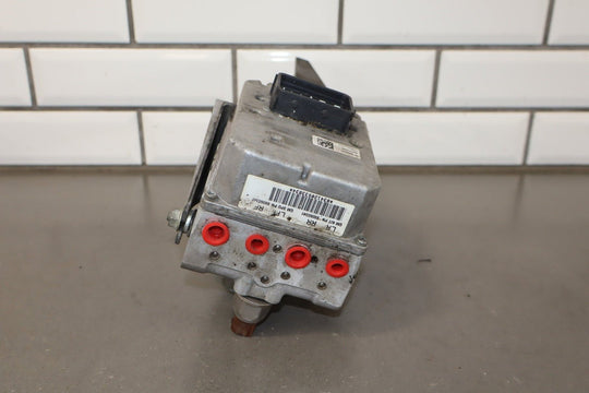 2005 - 2008 Chevrolet Corvette C6 - ABS Anti Lock Brake Pump / Module 89060341