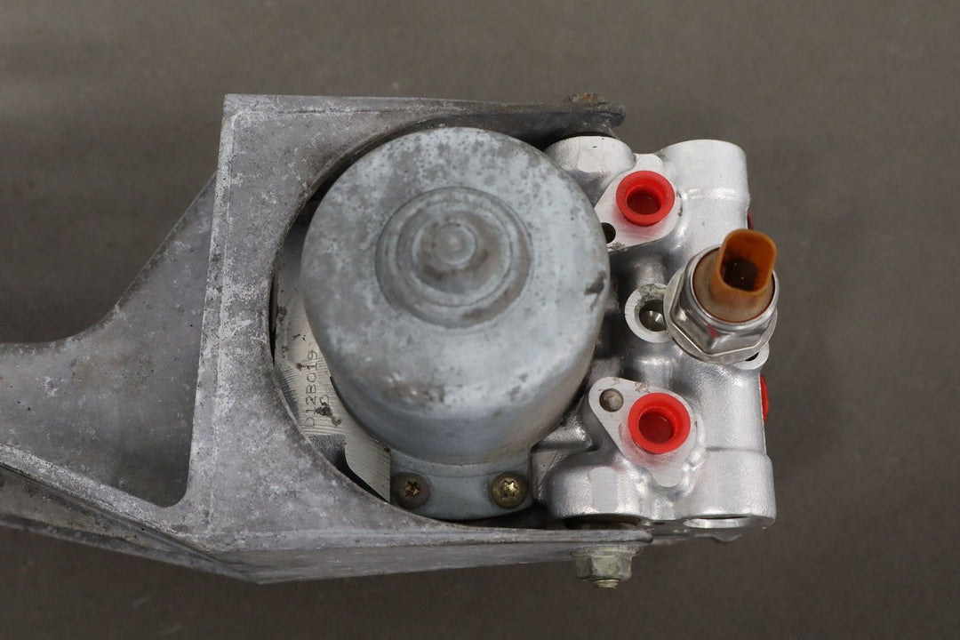 2005 - 2008 Chevrolet Corvette C6 - ABS Anti Lock Brake Pump / Module 89060341