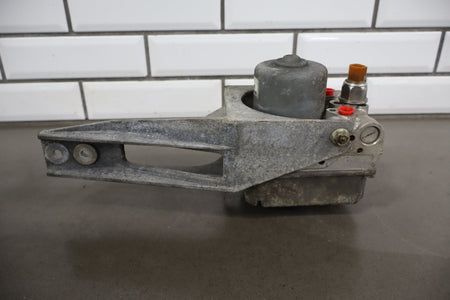 2005-2008 Chevrolet Corvette C6 - ABS Anti Lock Brake Pump/ Module 89060341
