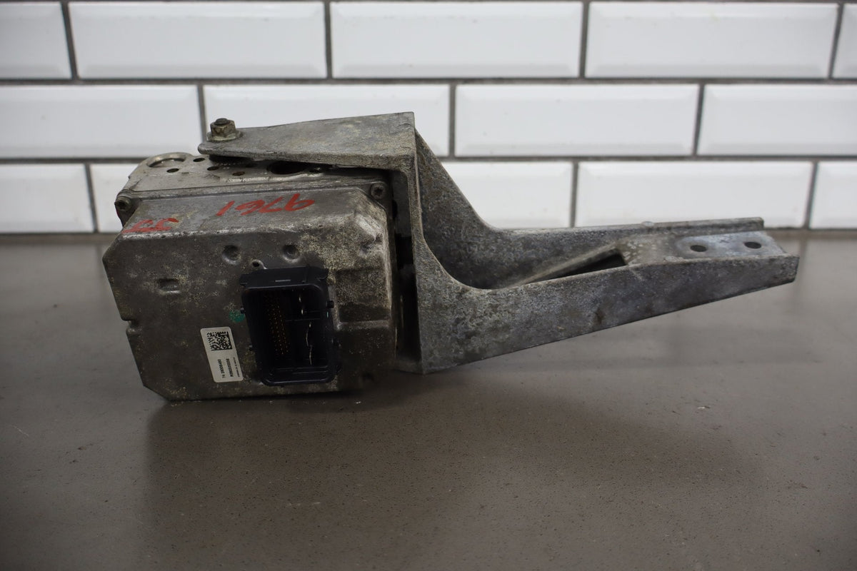 2005-2008 Chevrolet Corvette C6 - ABS Anti Lock Brake Pump/ Module 89060341