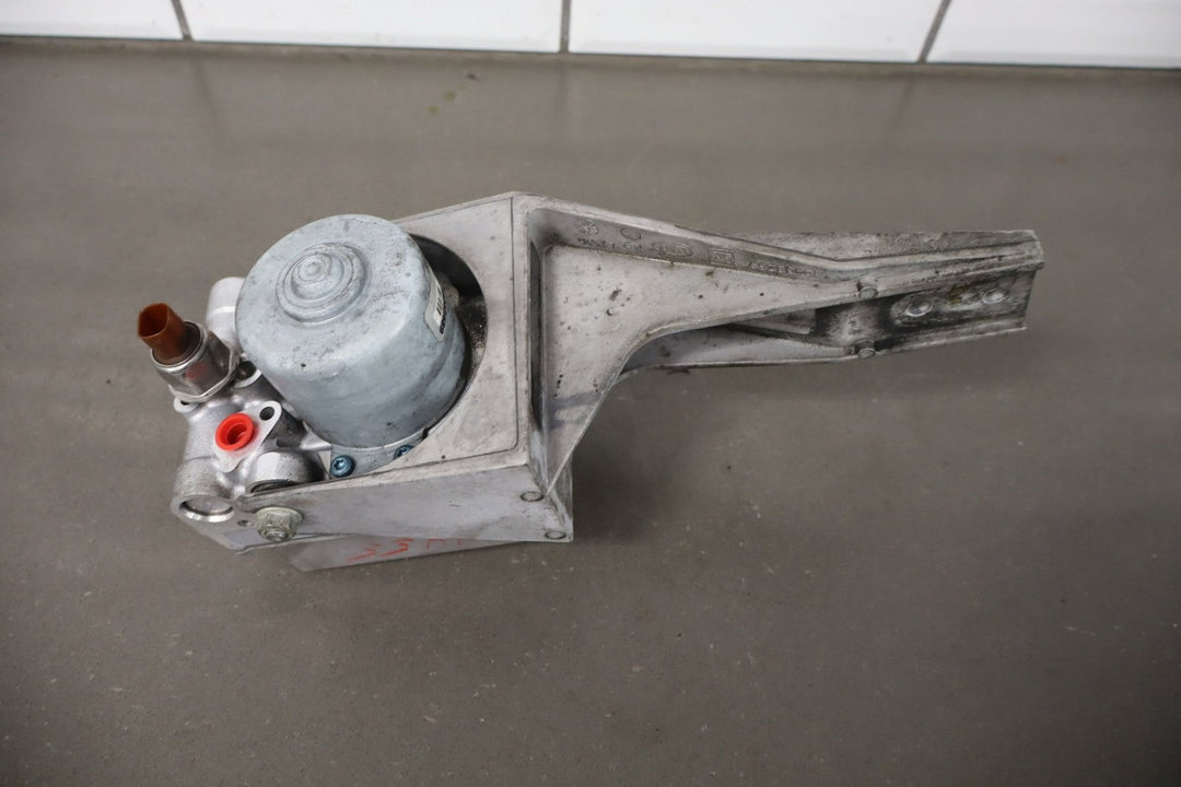 2005 - 2008 Chevrolet Corvette C6 - ABS Anti Lock Brake Pump / Module 89060341