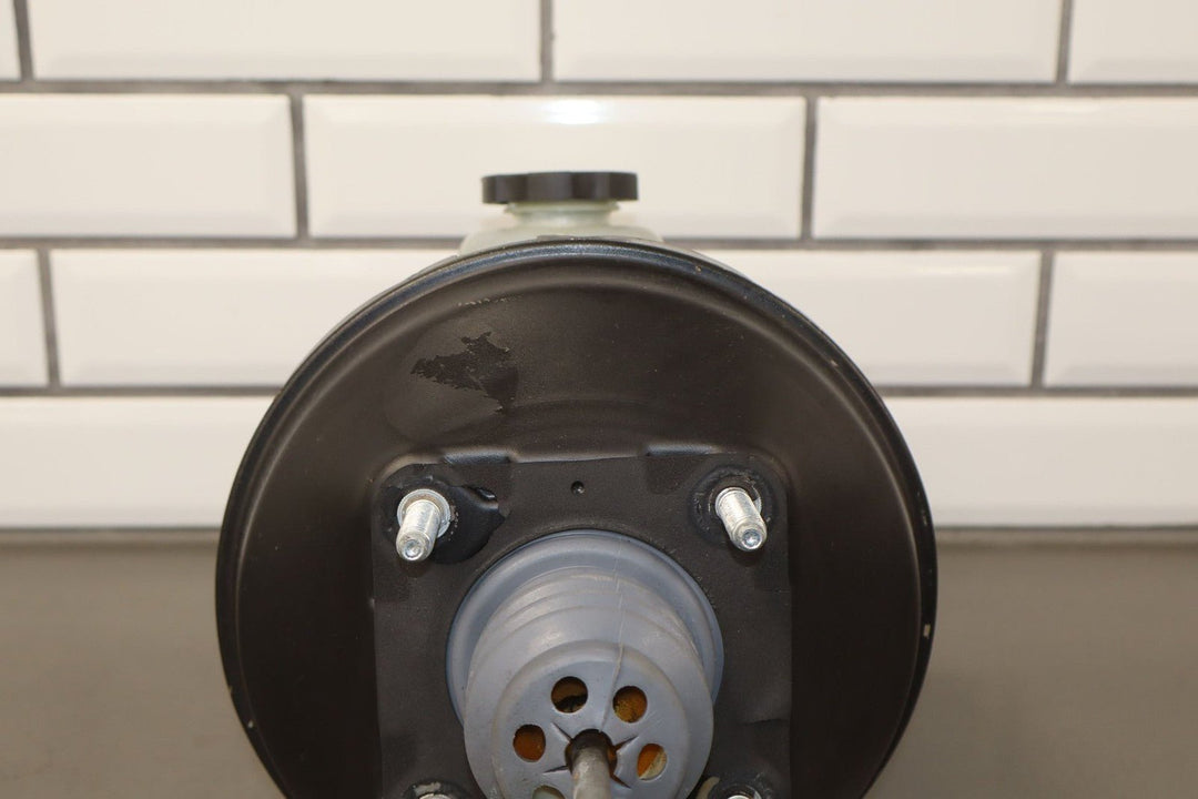 2005 - 2008 Chevrolet Corvette C6 - Power Brake Booster