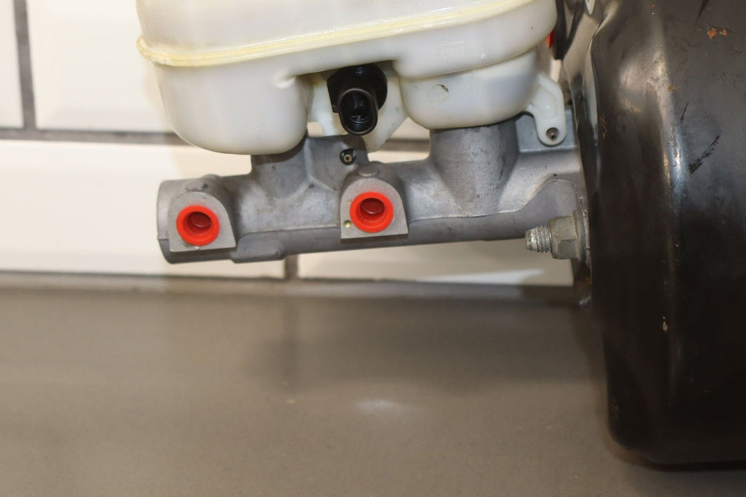 2005 - 2008 Chevrolet Corvette C6 - Power Brake Booster