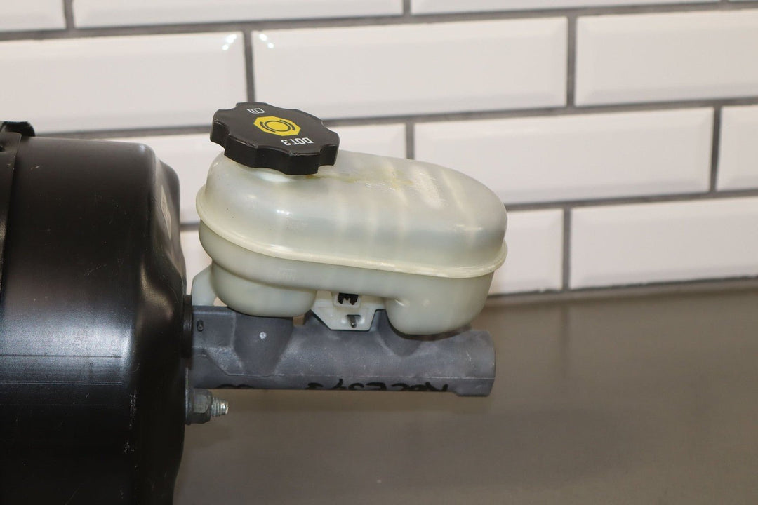 2005 - 2008 Chevrolet Corvette C6 - Power Brake Booster