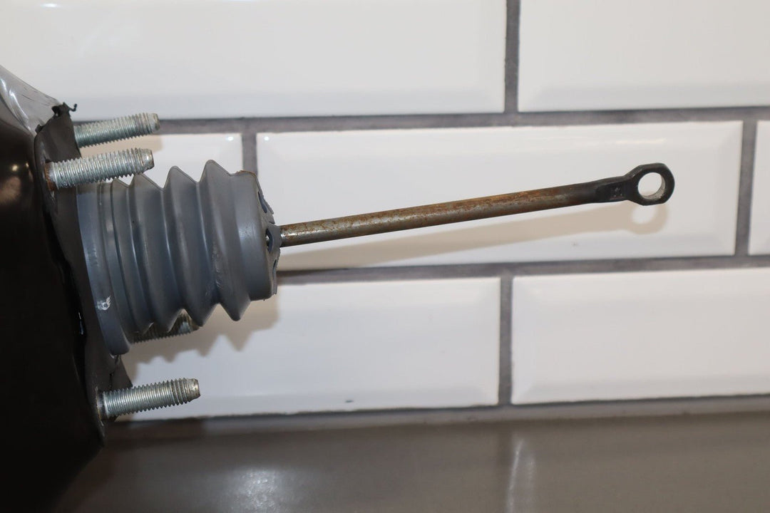 2005 - 2008 Chevrolet Corvette C6 - Power Brake Booster