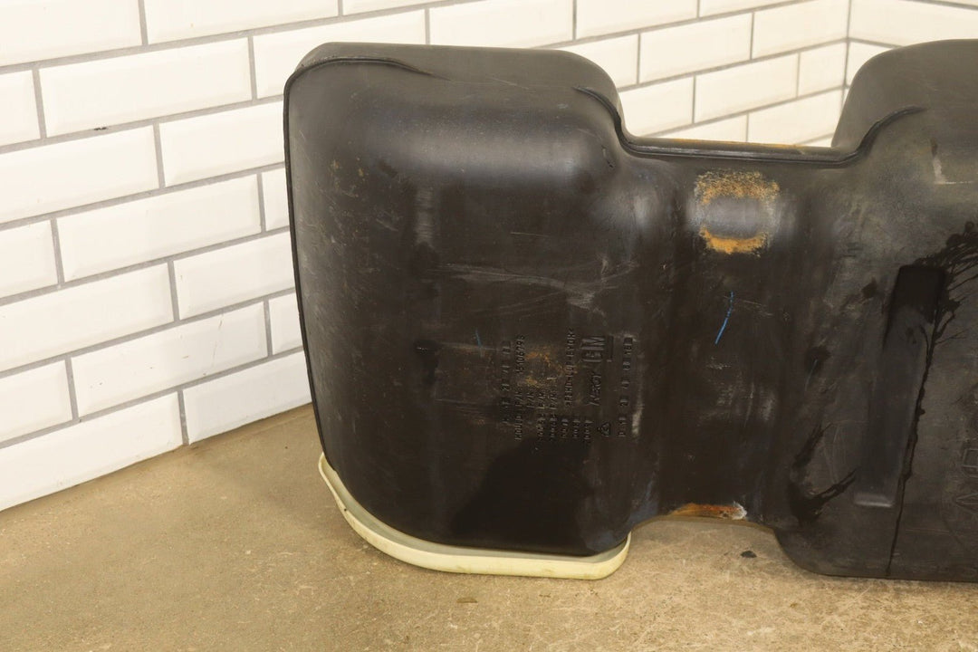 2005 - 2008 Chevrolet Tahoe Fuel Tank with Pump 25904452 OEM