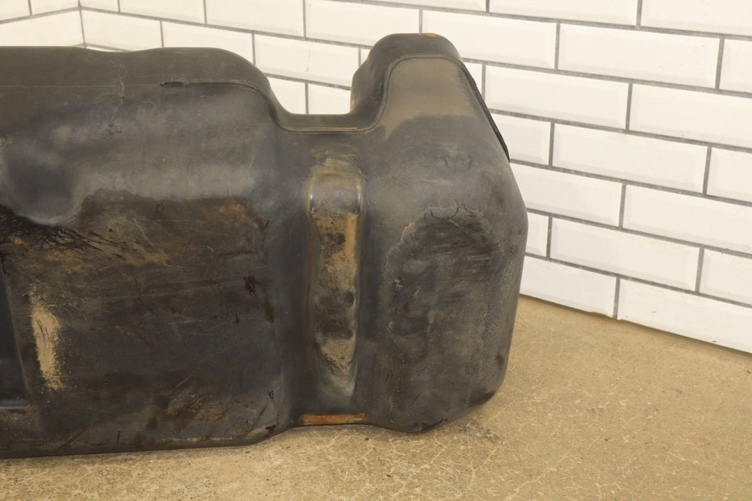 2005 - 2008 Chevrolet Tahoe Fuel Tank with Pump 25904452 OEM