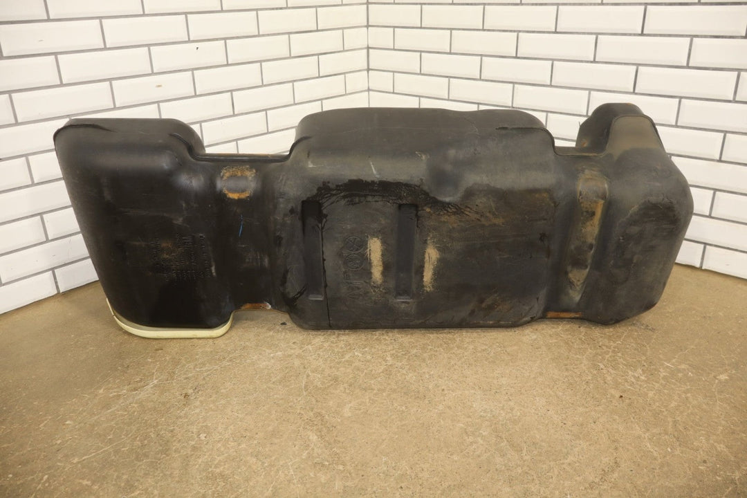 2005 - 2008 Chevrolet Tahoe Fuel Tank with Pump 25904452 OEM