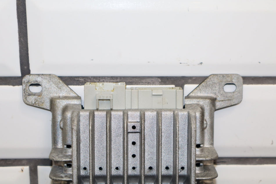 2005-2009 Chevrolet Corvette C6 Radio Amplifier 10366699