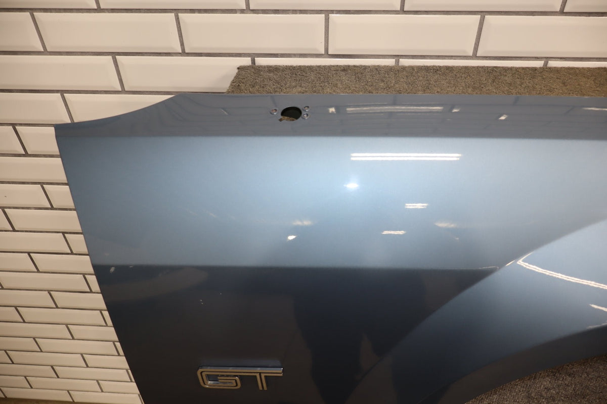 2005-2009 Ford Mustang Right Fender GT Windveil Blue P3 5R3Z16005AA