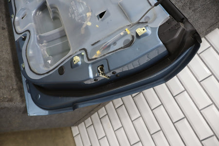 2005-2009 Ford Mustang Right Front Door Windveil Blue P3 Convertible