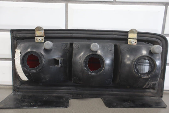 2005 - 2009 Hummer H2 Left Tail Light 25874015
