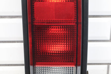 2005-2009 Hummer H2 Right Tail Light 25874014 OEM