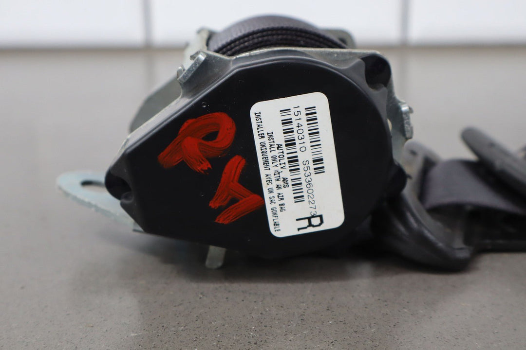 2005 - 2012 C6 Corvette Base Coupe Right Passenger Seat Belt Retractor