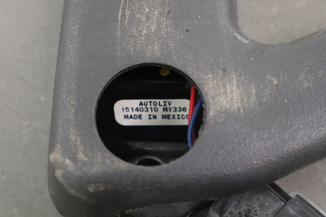 2005 - 2012 C6 Corvette Base Coupe Right Passenger Seat Belt Retractor