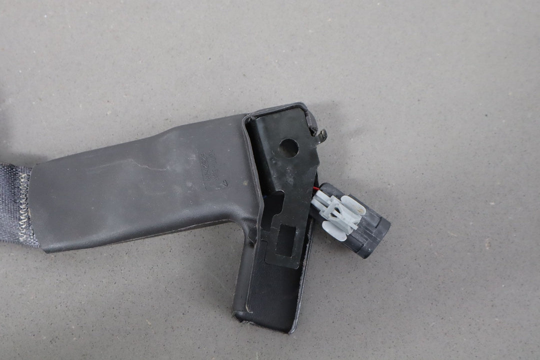 2005 - 2012 C6 Corvette Base Coupe Right Passenger Seat Belt Retractor