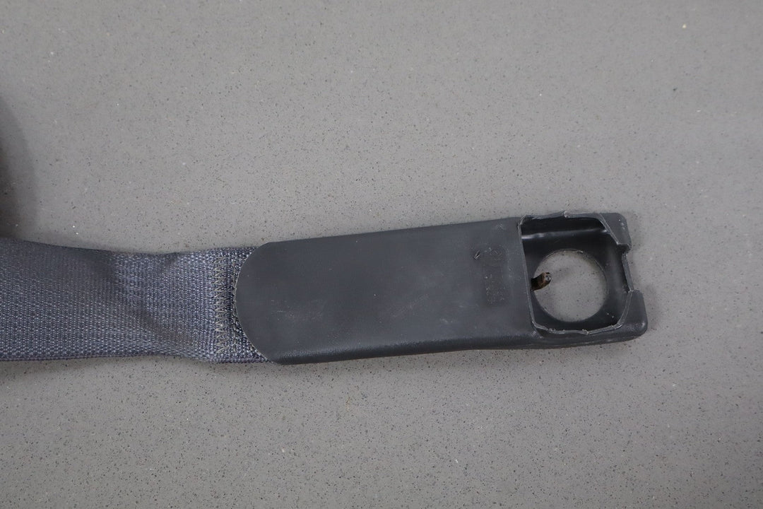 2005 - 2012 C6 Corvette Base Coupe Right Passenger Seat Belt Retractor