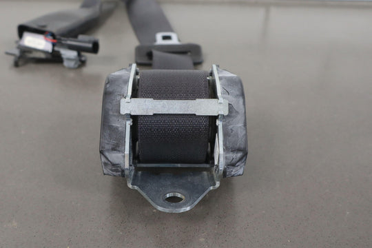 2005 - 2012 C6 Corvette Convertible Right Passenger Seat Belt Retractor