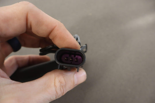 2005 - 2012 C6 Corvette Convertible Right Passenger Seat Belt Retractor