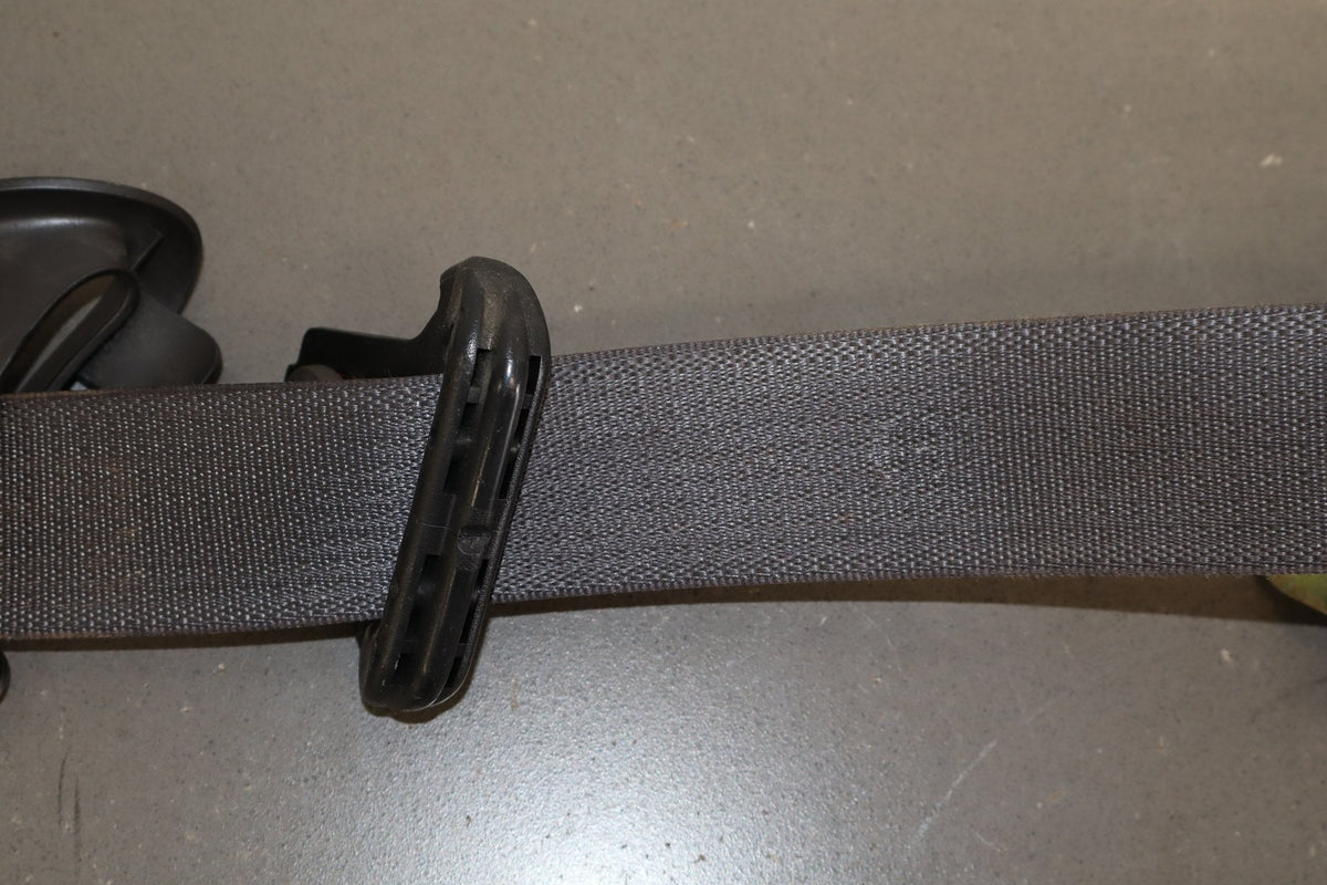 2005-2012 Chevrolet Corvette C6 Coupe Driver Seat Belt Black