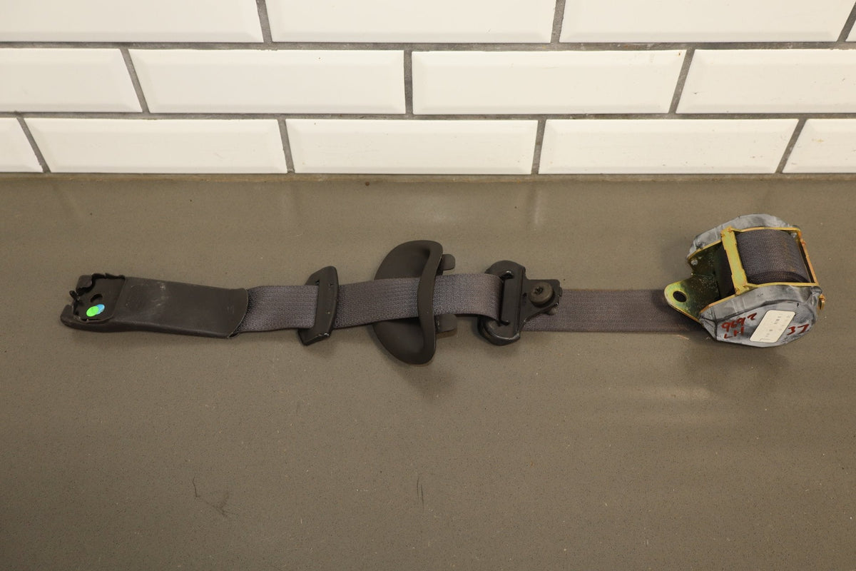 2005-2012 Chevrolet Corvette C6 Coupe Driver Seat Belt Black