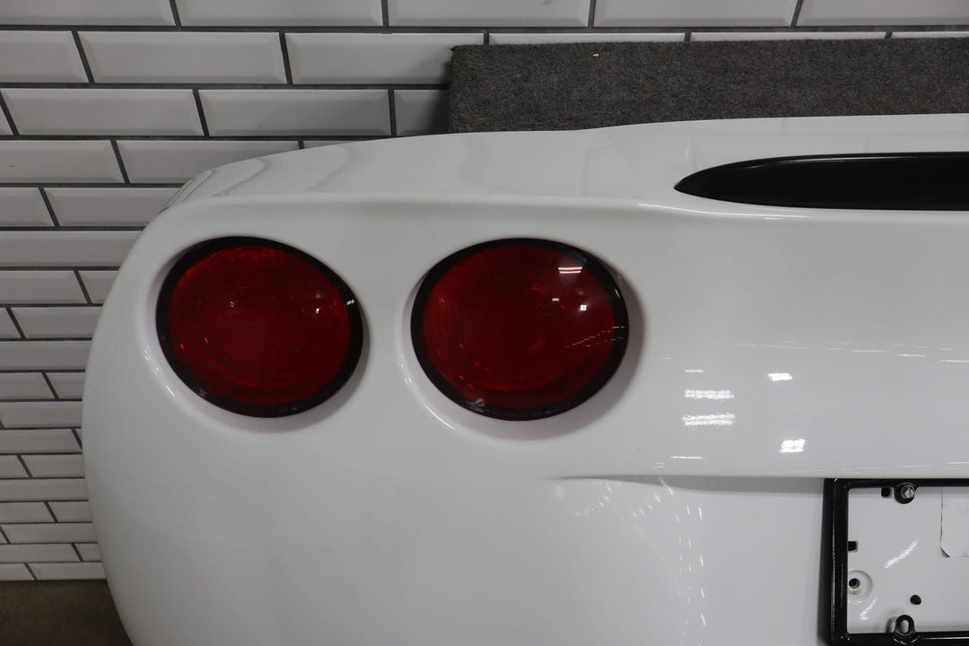 2005 - 2013 C6 Corvette Base Model Rear Bumper W/Lights *Arctic White 10U*