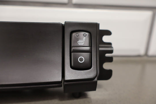 2005 - 2013 C6 Corvette Dash Mounted Ashtray Lighter Seat Button