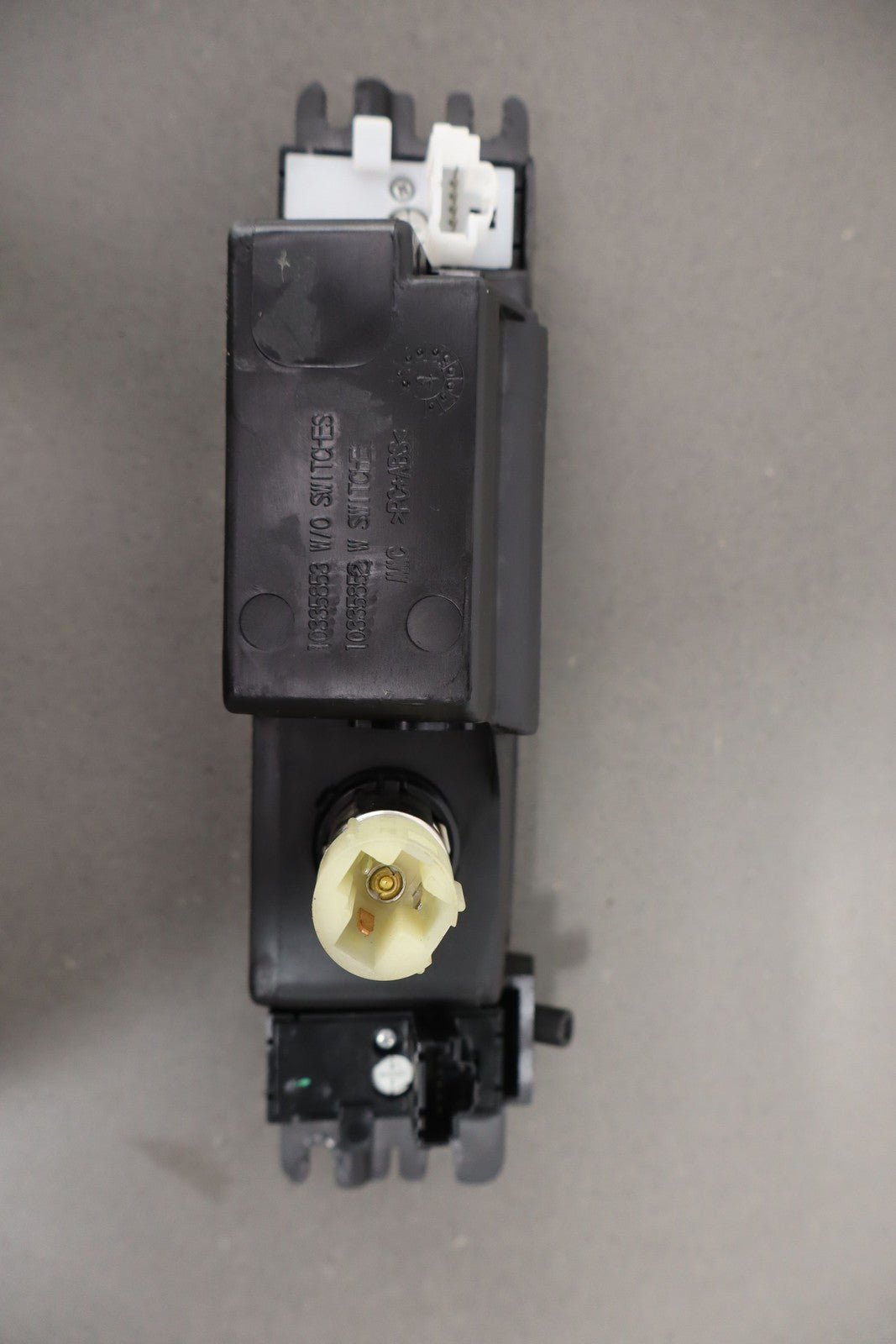 2005 - 2013 C6 Corvette Dash Mounted Ashtray Lighter Seat Button